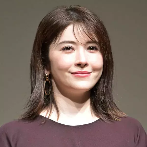 宮澤エマ、買い物中に背後から声をかけてきた「気持ち悪いおじさん」の正体　もらったうれしい言葉も明かす
