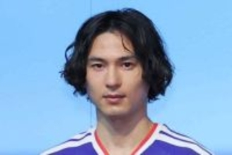 日本代表、負傷で離脱中の遠藤航＆南野拓実がイングランド戦を現地観戦