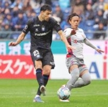 Ｊ１　Ｇ大阪が関西対決制した　２ゴール＆完封で西２位浮上　助っ人が助っ人のＰＫ失敗をカバー