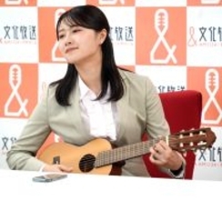 文化放送・前田恵里花アナが報道陣にお披露目　世界大会ジュニア５位の口笛生披露