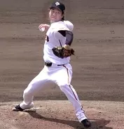 【巨人】山崎伊織が離脱後初の実戦形式で１０人に無安打、最速１４８キロ「しっかり投げられた」復帰へまた前進