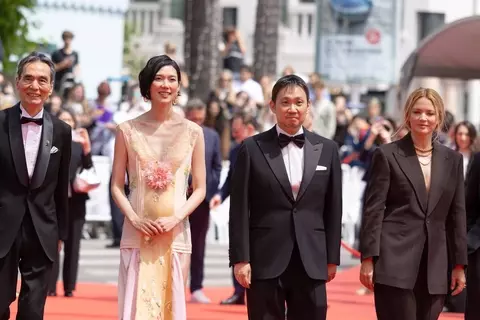 濱口竜介監督　１４分間のスタンディングオベーションに「ようやく観客に届けることができた」最高賞パルムドールに弾み…カンヌ映画祭