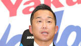 「ヤクルト・石川雅規が引退会見「すごく楽しい２５年間でした」球界最年長４６歳　通算１８８勝の小さな大投手」の画像1