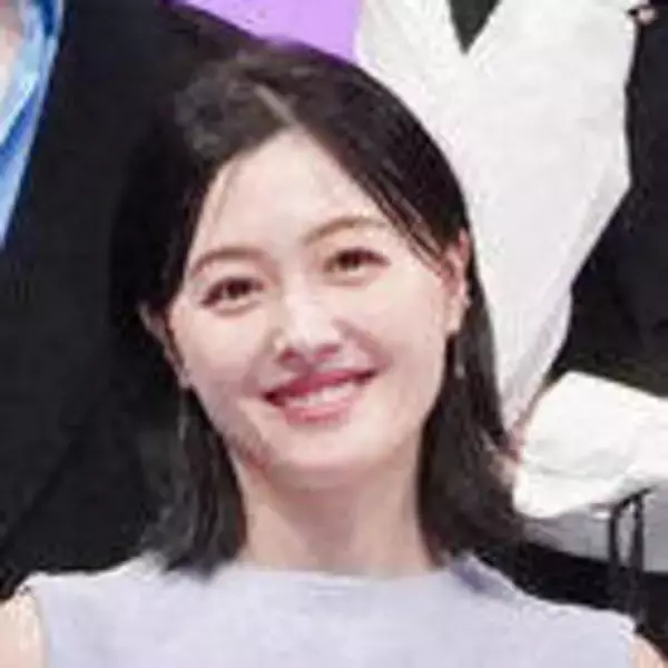 元「モー娘。」３３歳女優、イメチェン姿に反響「わぁ！びっくり！」「このままでいて」「美しすぎて涙が」久住小春が近影公開