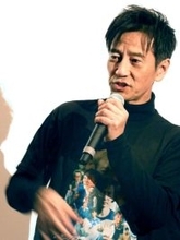 名脇役・津田寛治「首絞められ本気で逝きかけた」　“自分演じる”異色の主演映画「津田寛治に撮休はない」の壮絶撮影を振り返る