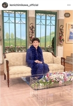 パーキンソン病から復帰の美川憲一「徹子の部屋に出演するわよ～」鮮やか衣装の最新姿！「お元気そう」「嬉しいわ～」