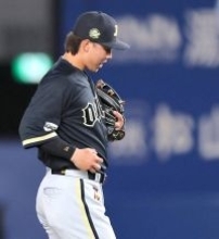 【オリックス】開幕戦以来の野手失策で先制点献上…３回に今季初先発の横山聖がファンブル　直後の４回に渡部遼人の２号ソロで同点に追い付く