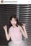 「柏木由紀、ノースリーブ×スカートのピンクコーデに絶賛の声！「綺麗すぎるよ」「なんて可愛いんだろう」」の画像1