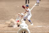 「【甲子園】サインミスで決勝暴投の健大高崎・石田翔大「智弁さんの応援、甲子園の魔物に気をとられて…」「全て自分が崩してしまった」２回にはファウルフライ落球」の画像1