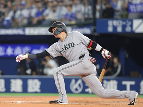 【巨人】３６年ぶり悲劇で連勝３でストップ　小笠原が初回４番に満塁弾献上　坂本のミスターに並ぶ２４７１安打を勝利で飾れず１４度目完封負け…残り１４試合