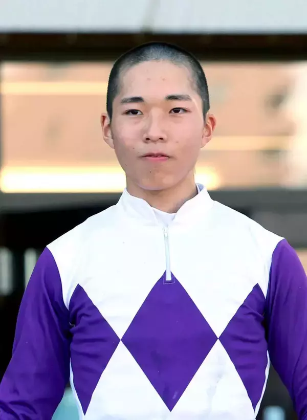 和田陽希騎手が父・和田竜二騎手の調教試験合格にホッ　「去年は落ちて、落ち込んでいたので良かったです」