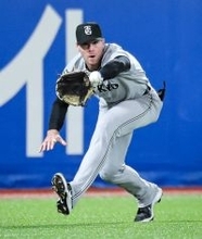 【巨人】キャベッジが２点適時打に好守備！外国人選手が奮闘「日頃から力を合わせてプレーしています」