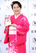 ６５歳・山村紅葉　小説家デビューに思い「本当に母の子だったんだと思うことができてうれしかった」