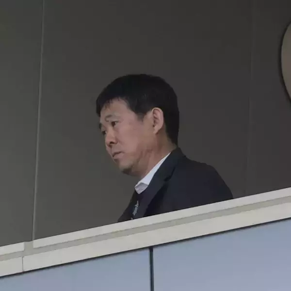 日本代表・森保監督、遠藤航主将の長期離脱の可能性を受け「私自身も悲しいというかつらい」と神妙