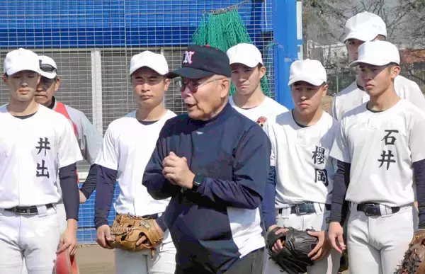 【高校野球】 甲子園の伝説の名将がセンバツ出場の佐野日大に“聖地の心得”を伝授