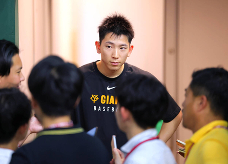巨人・戸郷翔征、今季終盤戦の復帰目指す…左太もも裏肉離れでリハビリに集中「こんなのでくじけていたらダメ」