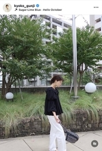 ３６歳日テレ人気アナの「２ｗａｙ」秋服コーデ！金縁メガネ姿も「全て完璧」「女神様にしか見えない」郡司恭子アナ