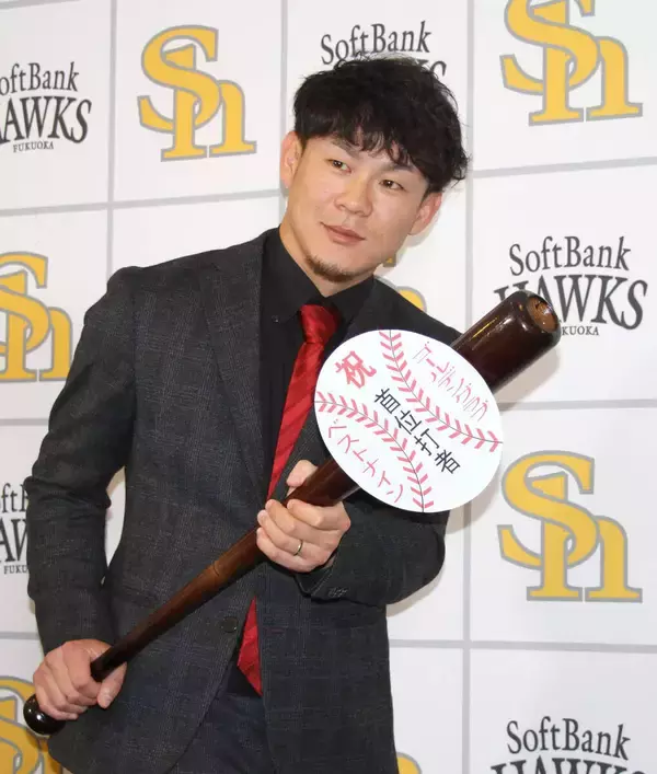 【ソフトバンク】首位打者が苦笑い「それが複数年契約の怖さでは」牧原大成は５０００万円アップ