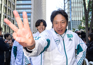 圧倒的新記録で箱根駅伝優勝の青学大・原監督「来年、さらに４５秒短縮」１０度目Ｖに意欲