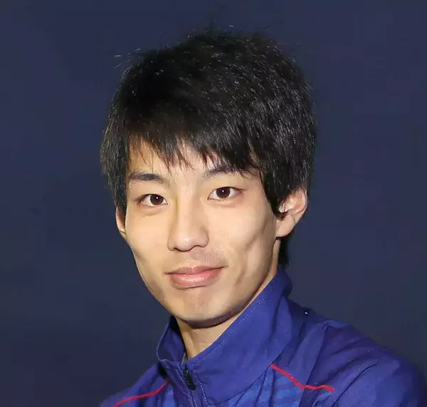 外国人ペースメーカーが遅れる波乱　日本人ＰＭは１０キロで外れ、橋本龍一が一人旅に　後続に４０秒差…東京マラソン