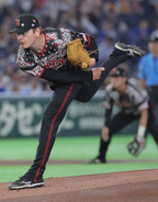【巨人】１１８日ぶりの先発・ハワードが５回まで完全投球　初回には打球直撃も好投続ける