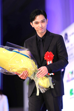 「歌舞伎役者になれた」主演男優賞・吉沢亮　「『国宝』は役者人生の一つの集大成」…報知映画賞表彰式