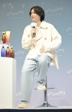 ＳｉｘＴＯＮＥＳの松村北斗　“大ファン”大泉洋とボウリング本格練習「スコア伸ばしたい」