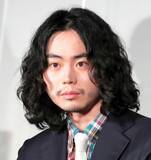 「【豊臣兄弟！】第２１話視聴率１０・８％　菅田将暉の“激変”に衝撃「え？」「顔…」「古畑任三郎？」「大丈夫」」の画像1