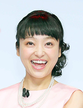 金田朋子　浅田真央さんに師事する娘の「合格」を報告　「数ヶ月で２回引っ越し」生活激変…離婚から２年