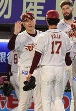 【楽天】吉井理人監督、古謝樹を称賛「チェンジアップがすごく良かった」「来年は規定投球回数以上…」自己最多１４Ｋで３勝目