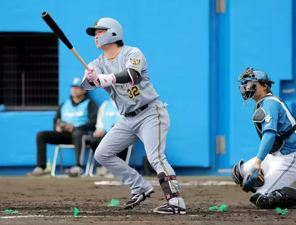 【阪神】ヤクルトから現役ドラフトで移籍の浜田太貴が今季の対外試合１号、４日のシート打撃でも一発