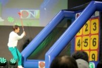 関根勤、若さの秘けつは５１年続けるゴルフ「運動して健康的で、グッズを追うからボケない」週１日はゴルフ