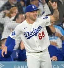 ドジャースの「１番・ＤＨ」がピッチクロック違反で“２球三振”　猛抗議も実らず球場騒然　大谷翔平は投手専念