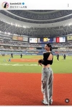 「スタイルえぐぅー」京セラＤ始球式で「腹筋バキバキ」美女に騒然…背中も「すごい」９頭身モデルの青野楓