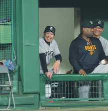 阿部巨人６戦連続２点差以内で勝利…圧倒よりもしびれる状況で一丸　主導権握ってリリーフ陣につなぐ理想的な展開確立