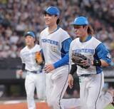 「【日本ハム】新庄監督「今日はなんて言っても福也君。最高級の査定を」２戦連続ソフトバンク戦好投の先発・山崎を大絶賛」の画像1