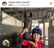 ５戦５勝の秋華賞馬モンローウォークは「厩舎に帰るととっても可愛い女の子の顔に」…戸崎騎手が相棒の素顔を明かす