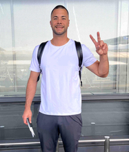 【ロッテ】魔球「チャーブ」を操る新外国人左腕が成田空港に到着　「早くチームの力になりたい」と早期合流に意欲