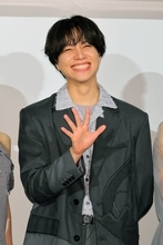 ＷＥＳＴ．重岡大毅　田中みな実と爆笑トーク「あんた、目元しわしわって…」「あんたとは言ってない！」小競り合いに