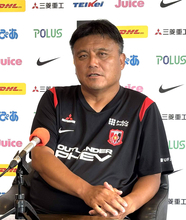 開幕２連敗の浦和・曺貴裁監督が説く「強度や球際は精神論じゃない」山根視来、瀬古樹への期待にも言及