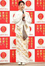 有村架純　趣味は茶道「その空間に飛び込むと無心になれる」和服姿で日本茶ＧＩアンバサダー委嘱式