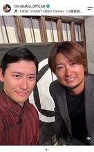 「ＶＩＶＡＮＴ」俳優「我々悪役の仲間になってくれそうな選手の視察をこっそり行った」…馬場徹がオフショット公開
