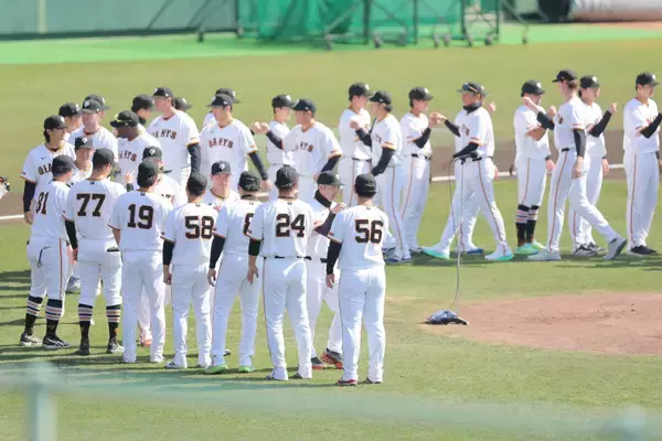 【巨人】那覇キャンプメンバー発表　１、２軍入れ替えなし　大城卓三ら５選手が故郷の沖縄がい旋