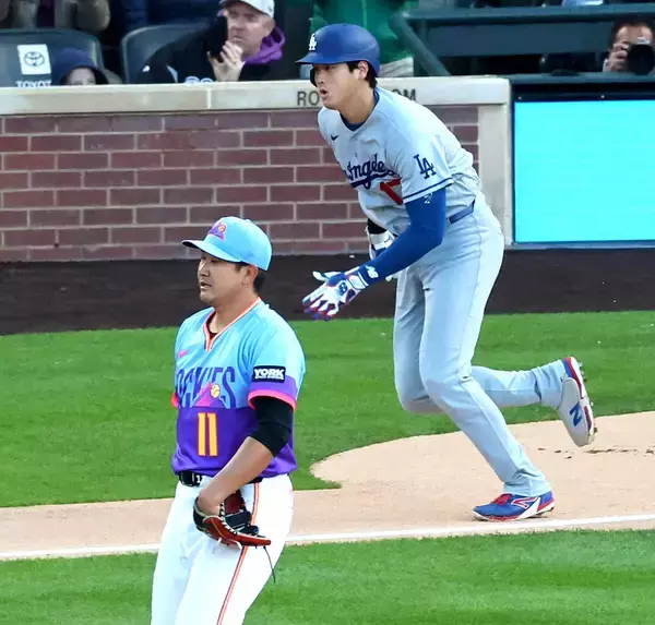 ドジャースが史上“最寒”試合に快勝で４連勝　大谷翔平が菅野智之からマルチ安打　ＮＰＢから通算７打数６安打に
