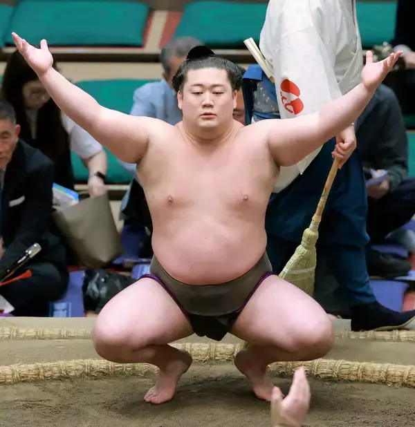 新十両に嵐富士　同部屋の伯乃富士の１学年後輩
