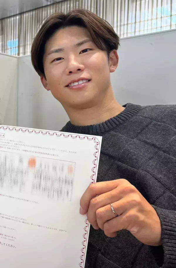 【オリックス】曽谷龍平が同じ奈良出身の一般女性と結婚「ずっと仲良くいられる家庭を築きたい」指輪と１０８本のバラも準備