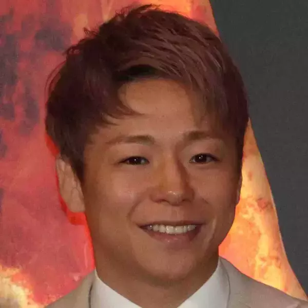 武尊「家帰って癒しタイム」愛犬と触れ合う姿に「これは可愛すぎます」「お揃いみたい」「めっちゃ癒されてる」