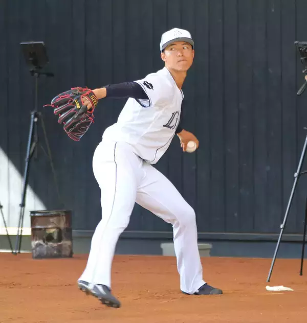【西武】対外試合〝開幕投手〟の菅井信也が考える「最初に指名された理由は…」