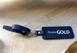 高木美帆さん引退の舞台裏　３月２日夜、チームに報告　全員にタグ付き革製の黒のストラップ用意　ウイリアムソン師円コーチ「背負ってきたものをいったん下ろして」とねぎらう