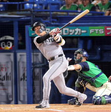 【巨人】代打・坂本勇人が同点３ラン　福井でのサヨナラ３ラン以来の一発